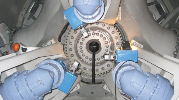 Recording the rotor speed involves two uprox+ sensors working together with a toothed washer